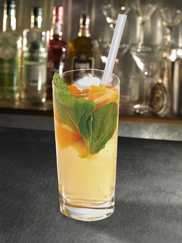 cocktail real one avec feuilles de menthe