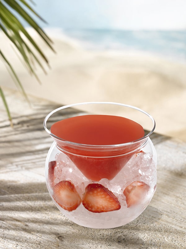 Cocktail rosita avec fraise en decoration