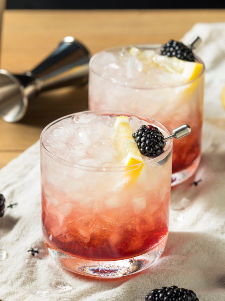 cocktail berry fizz
