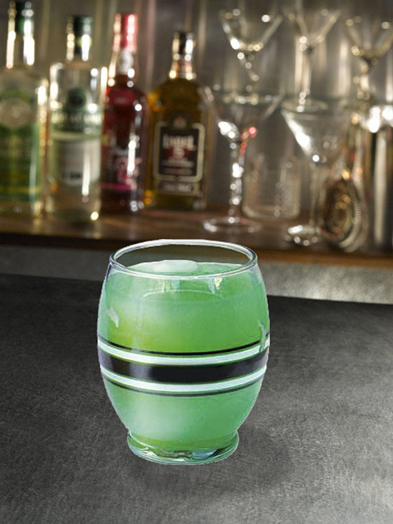 cocktail vert verre glaçons