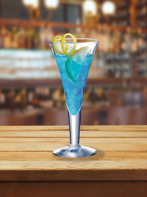 cocktail ice dimension bleu avec citron