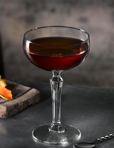 cocktail whiskey vermouth rouge bitter