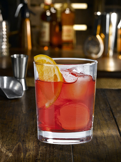 cocktail sweet santa citron glaçons dans un verre old fashioned