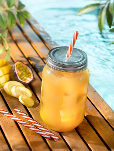 cocktail banana kiss jar piscine paille fruit de la passion banane mangue