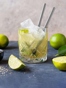 Cocktail caipirinha citron vert