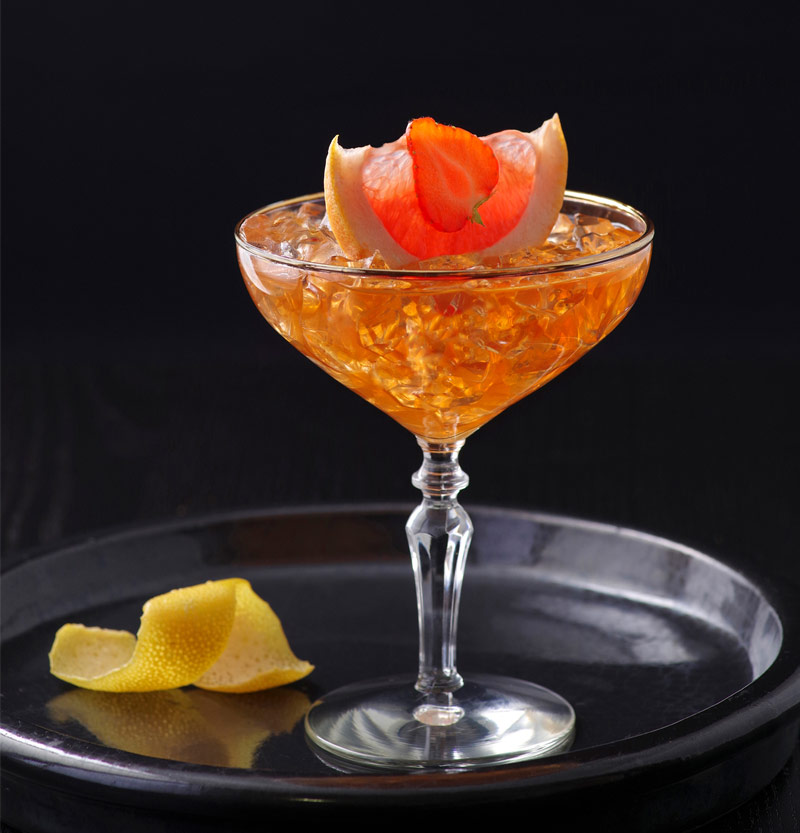 cocktail ginny venezzio verre piscine pamplemousse citron fraise