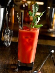 cocktail-bloody-mary-cocktail-et-summer-body
