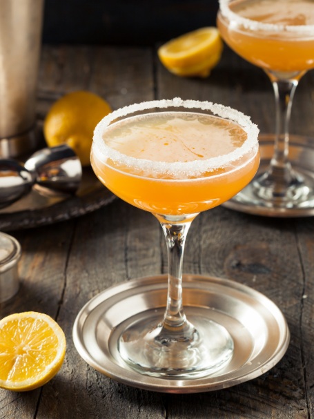 Découvrez ce savoureux cocktail sidecar au cognac, triple sec et jus de citron