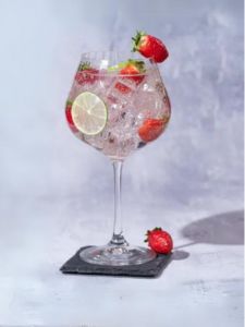 Cocktail de Saint-Valentin : Gin Pink Tonic