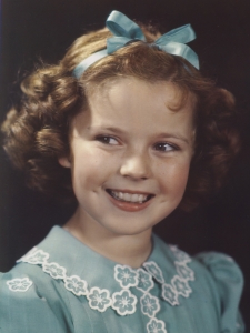 Portrait de l'actrice Shirley Temple enfant.
