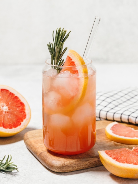 Cocktail Greyhound, à base de gin et de jus de pamplemousse.