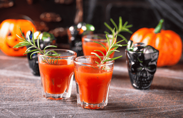 Cocktails à la vodka avec et sans alcool pour halloween