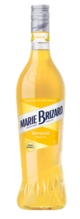 Bouteille de 70 cl de la liqueur de Banane Marie Brizard.